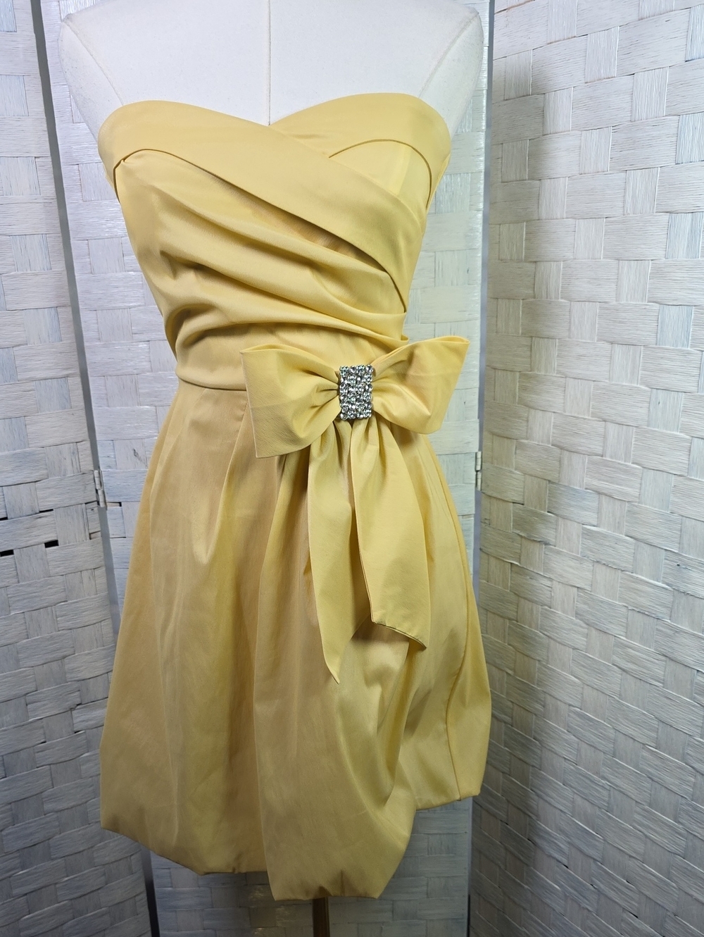 Vntg 2000 Teeze Me Strapless Cocktail Dress